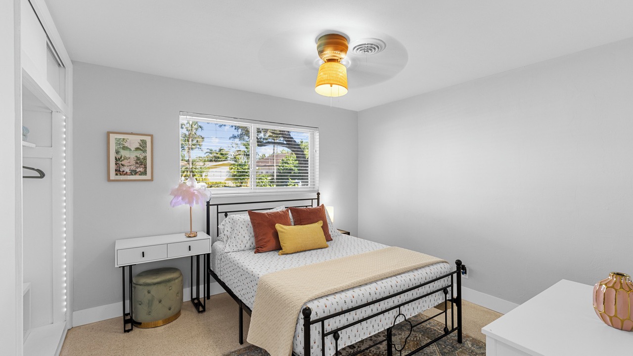 Photo of Bedroom in Deerfield Beach