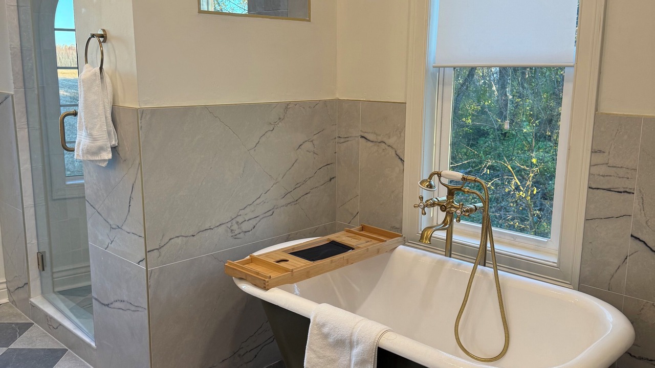 Photo of Bathroom in Harrisonville