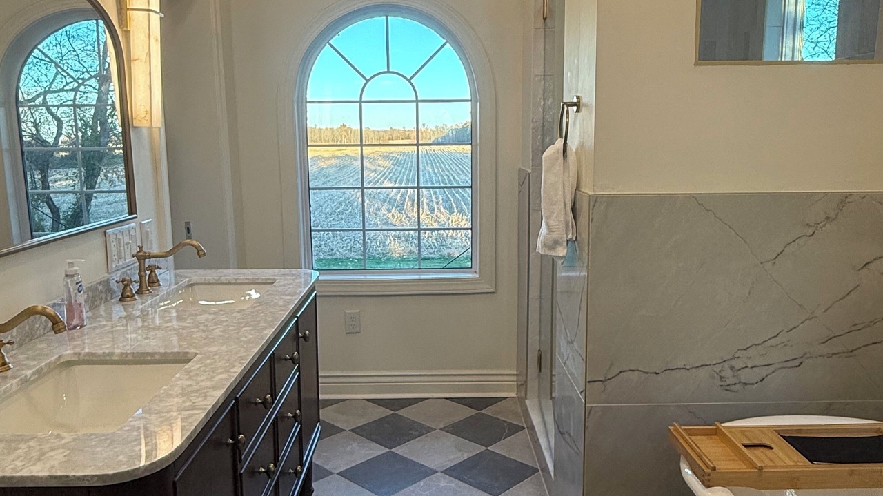 Photo of Bathroom in Harrisonville