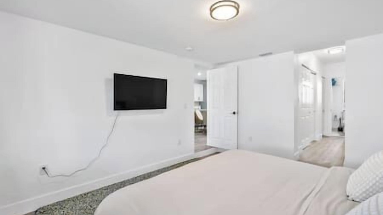 Photo of Bedroom in Miami Shores