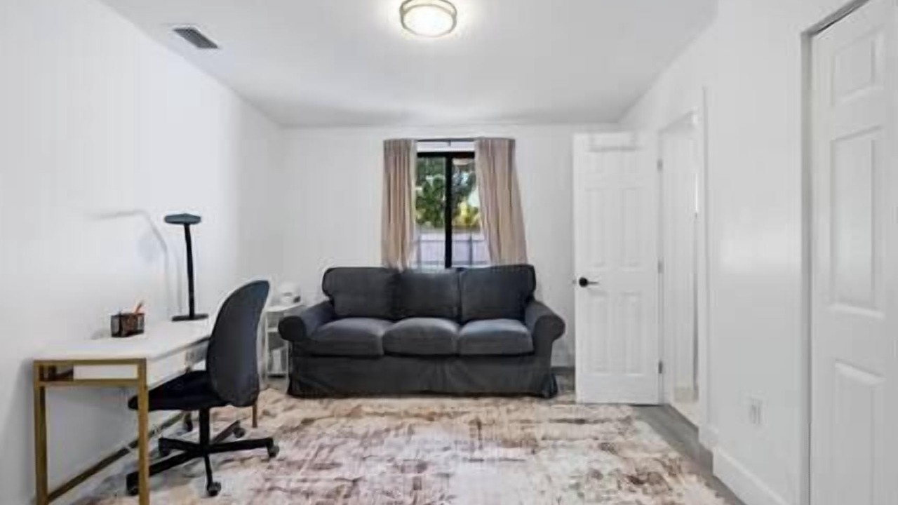 Photo of Livingroom in Miami Shores
