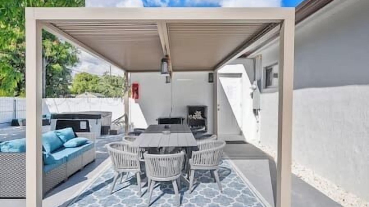 Photo of Outdoor in Miami Shores