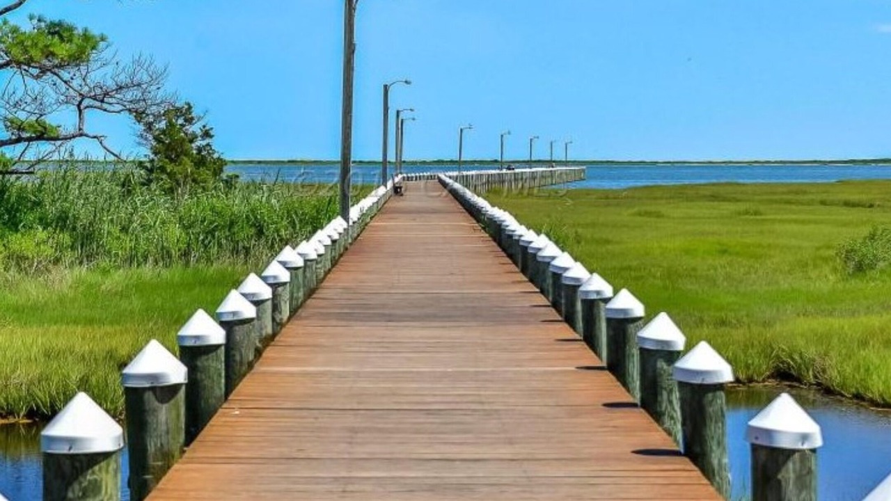 Photo of Others in Assateague Pointe
