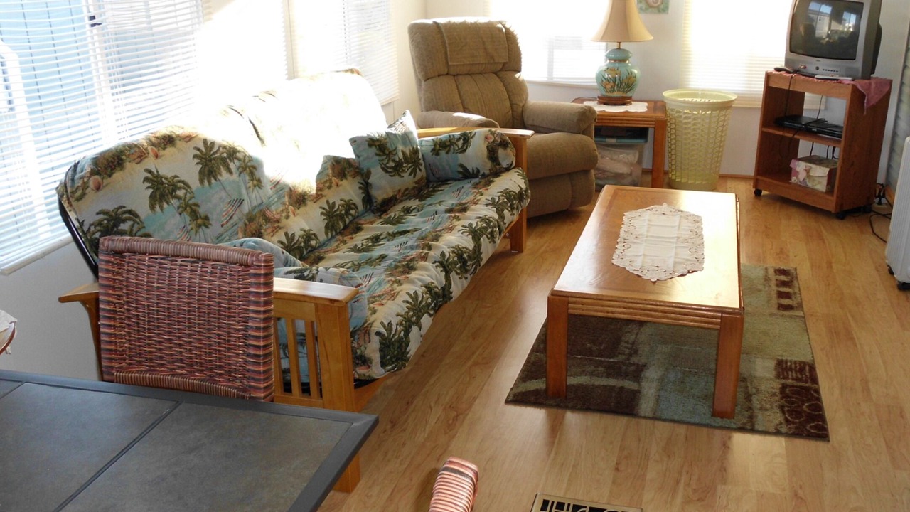 Photo of Livingroom in Assateague Pointe