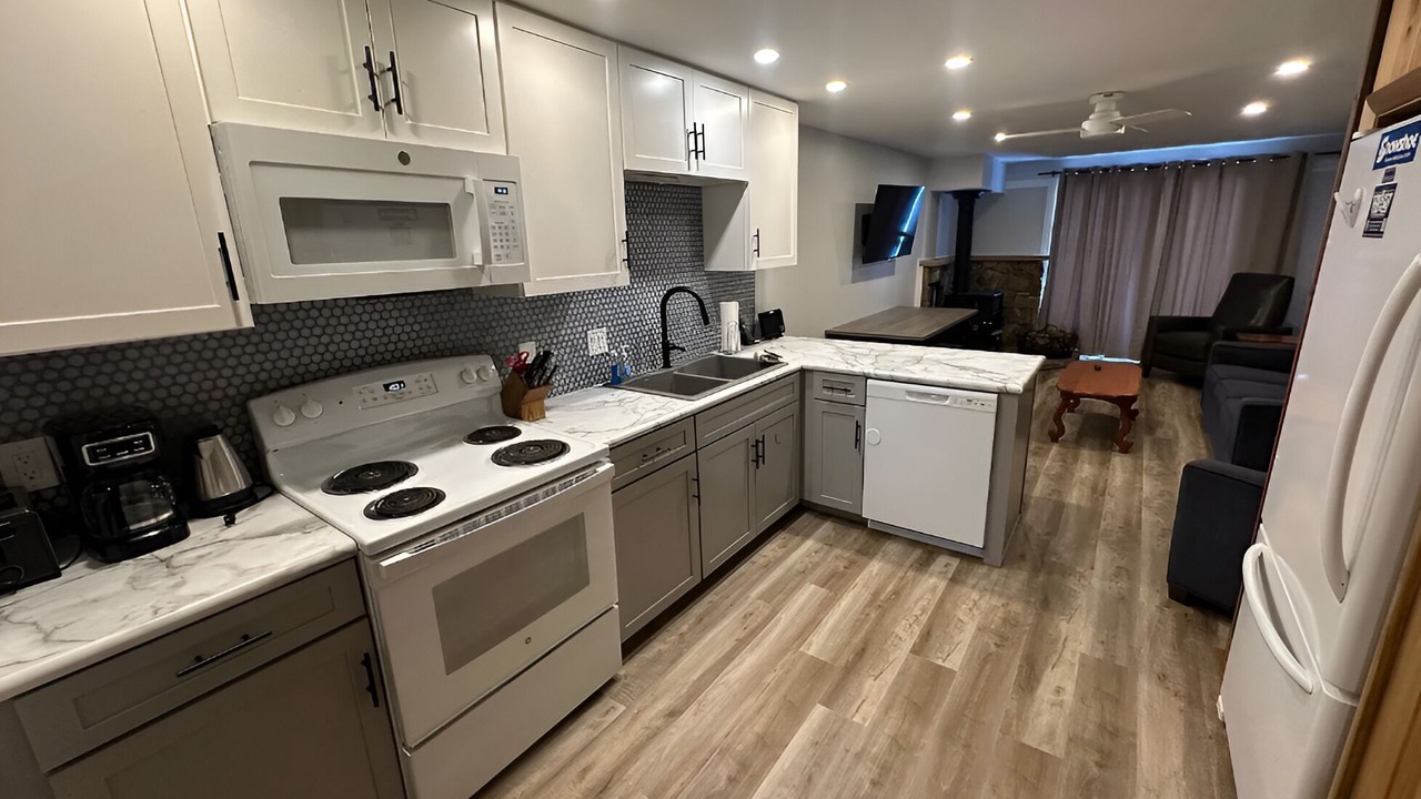 Photo of Kitchen in Snowshoe