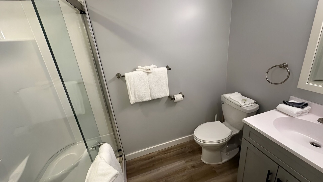 Photo of Bathroom in Snowshoe