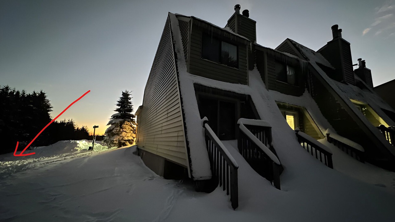 Photo of Outdoor in Snowshoe