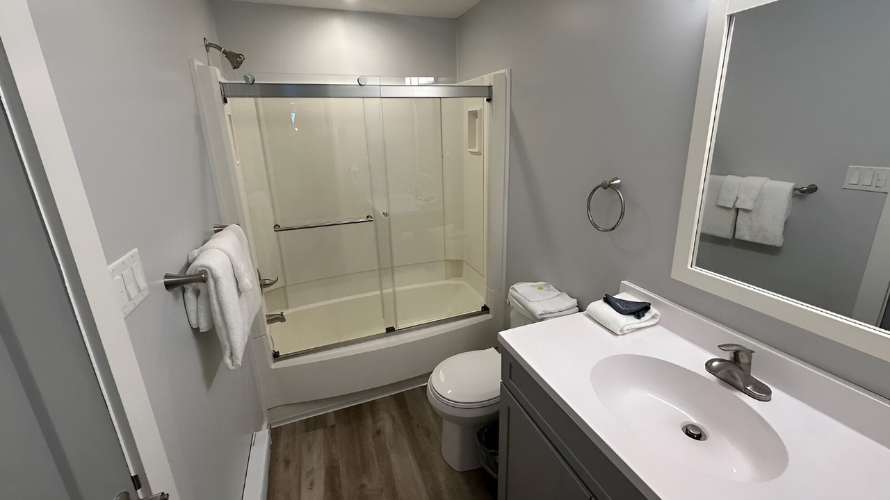 Photo of Bathroom in Snowshoe