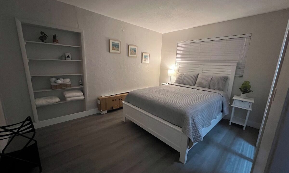 Photo of Bedroom in Dania Beach