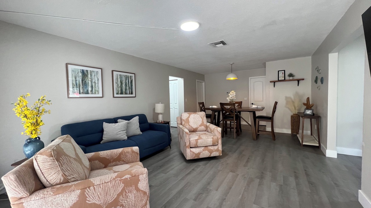 Photo of Livingroom in Dania Beach