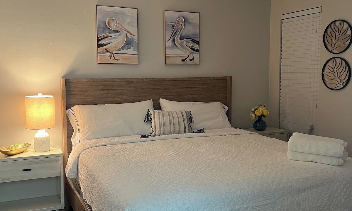 Photo of Bedroom in Dania Beach