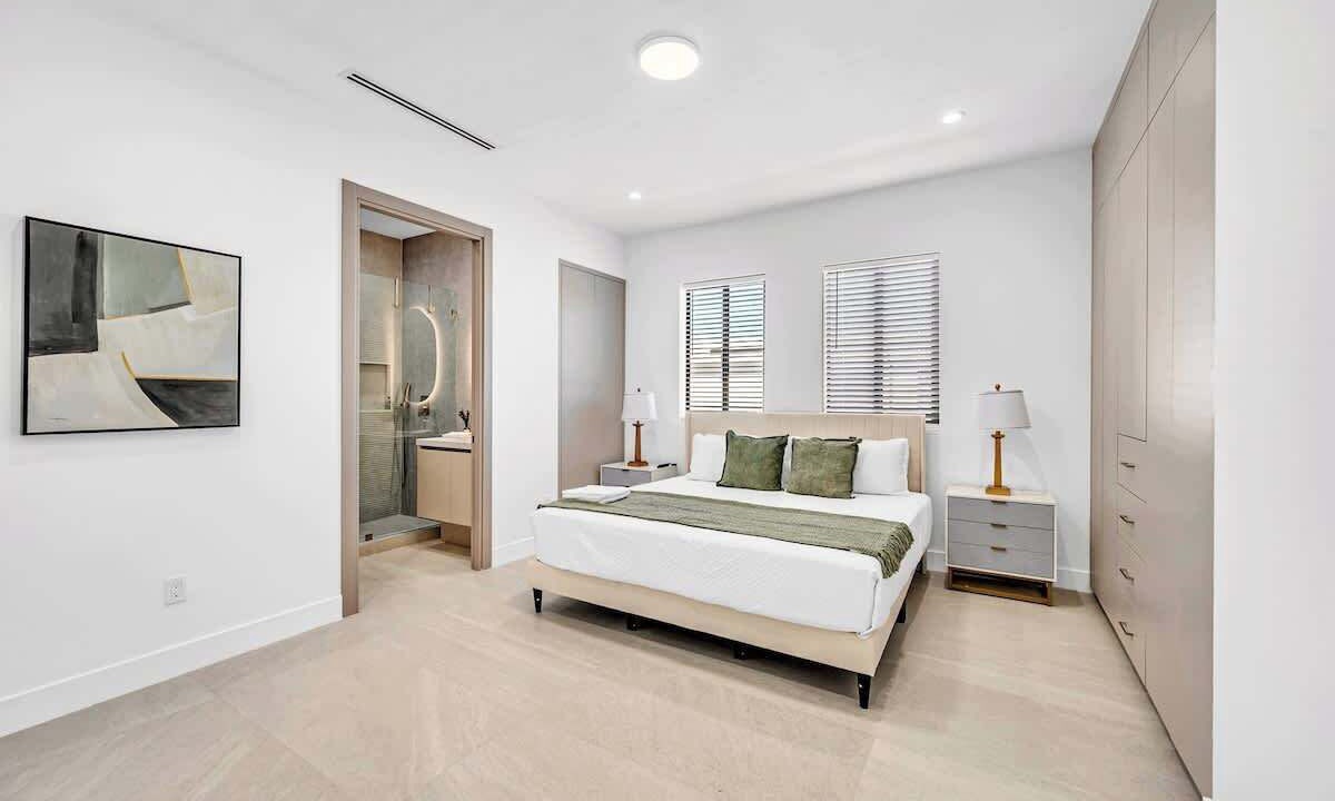 Photo of Bedroom in Beverly Heights