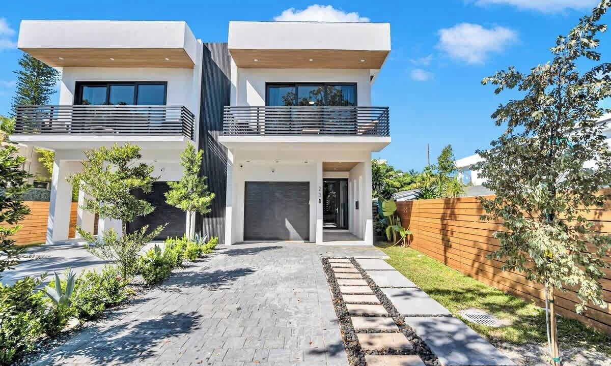 Photo of Outdoor in Beverly Heights