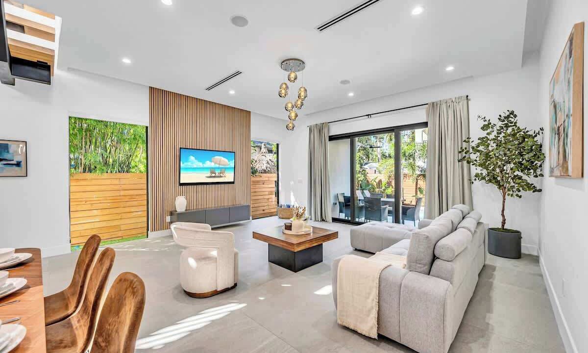Photo of Livingroom in Beverly Heights