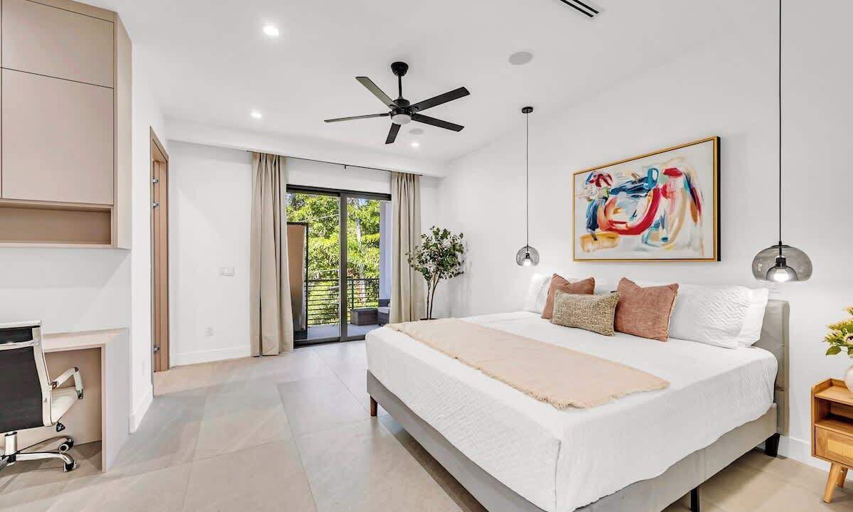 Photo of Bedroom in Beverly Heights