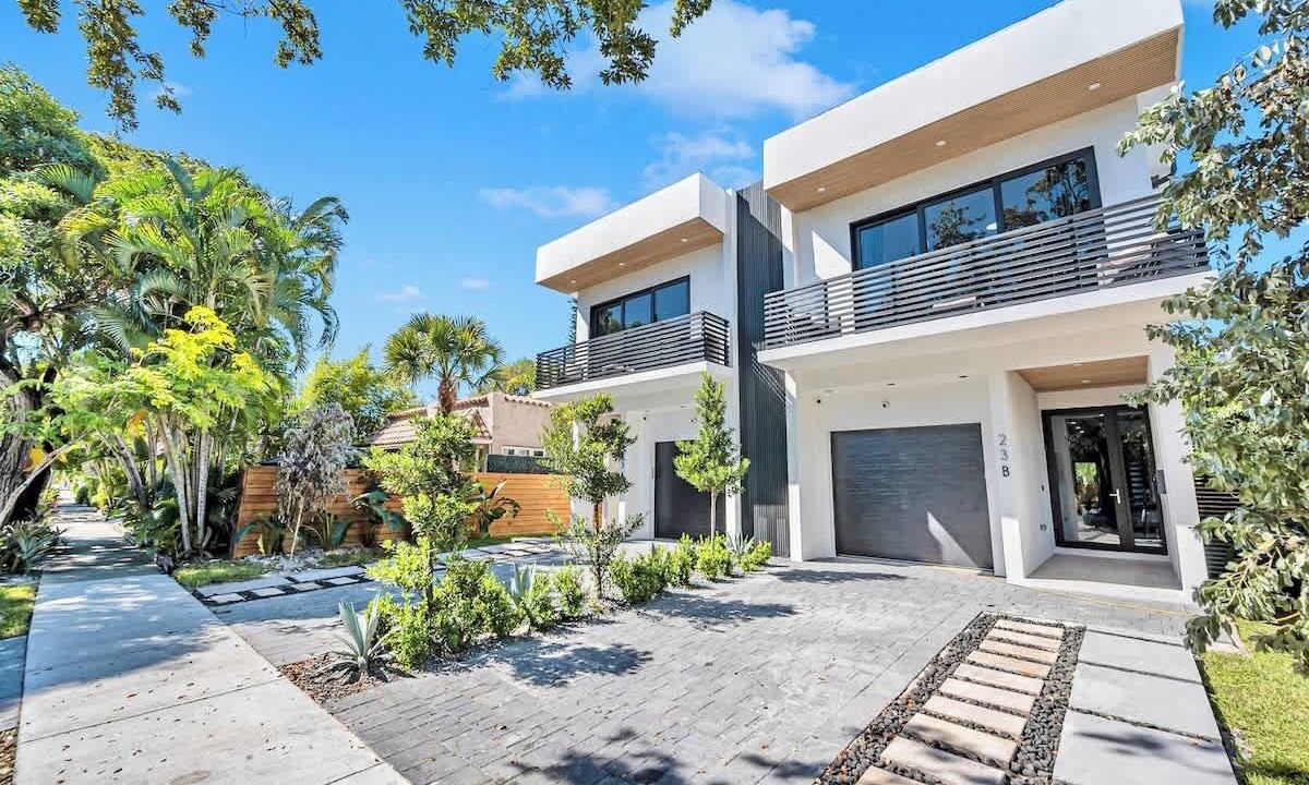 Photo of Outdoor in Beverly Heights