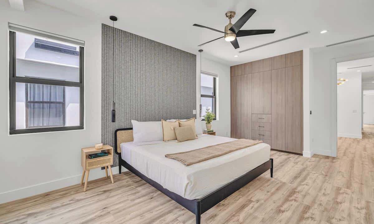 Photo of Bedroom in Lake Ridge