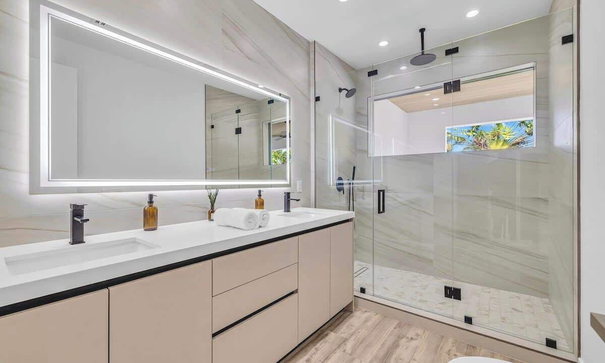 Photo of Bathroom in Lake Ridge
