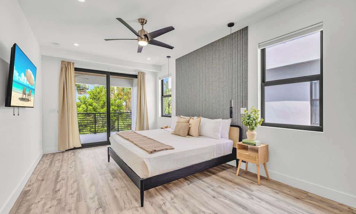 Photo of Bedroom in Lake Ridge