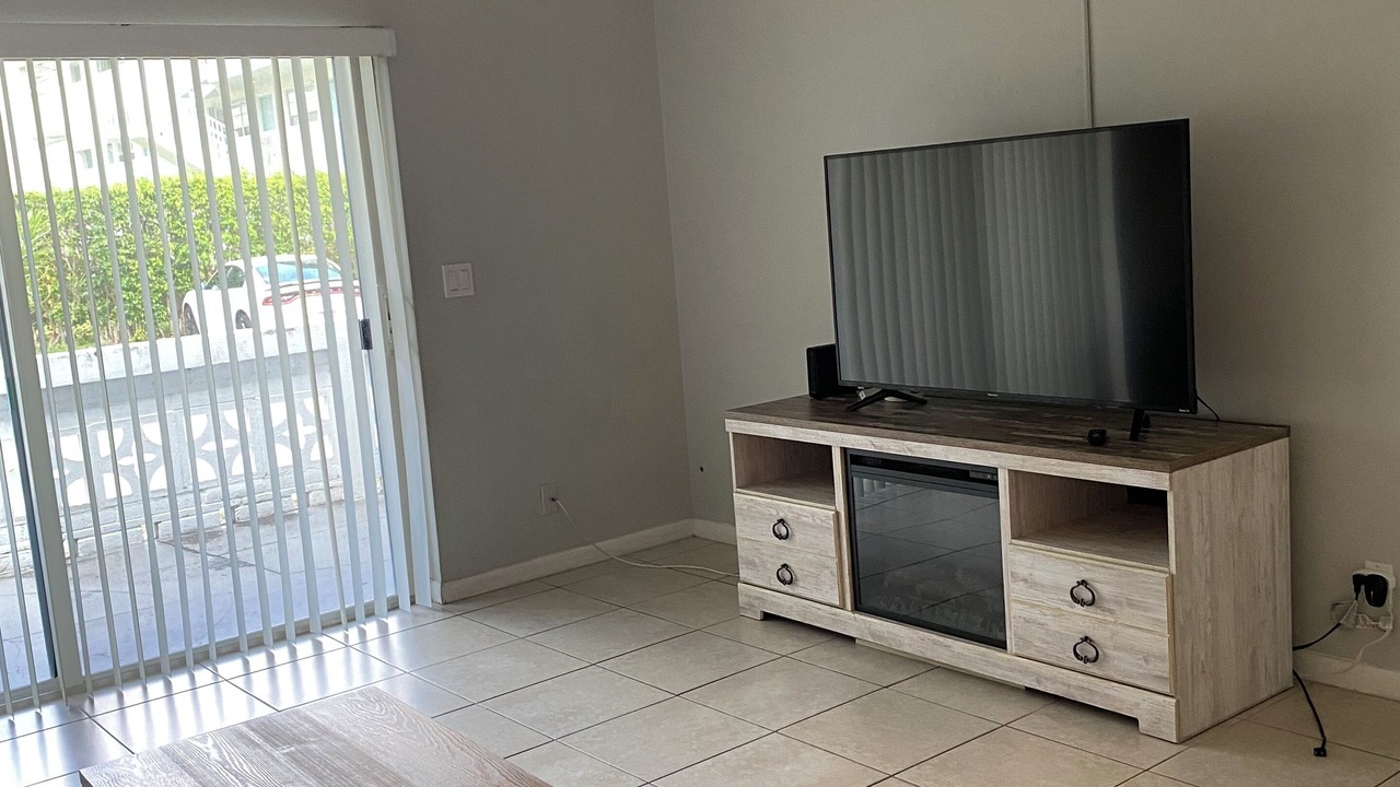 Photo of Livingroom in Ocean Ridge