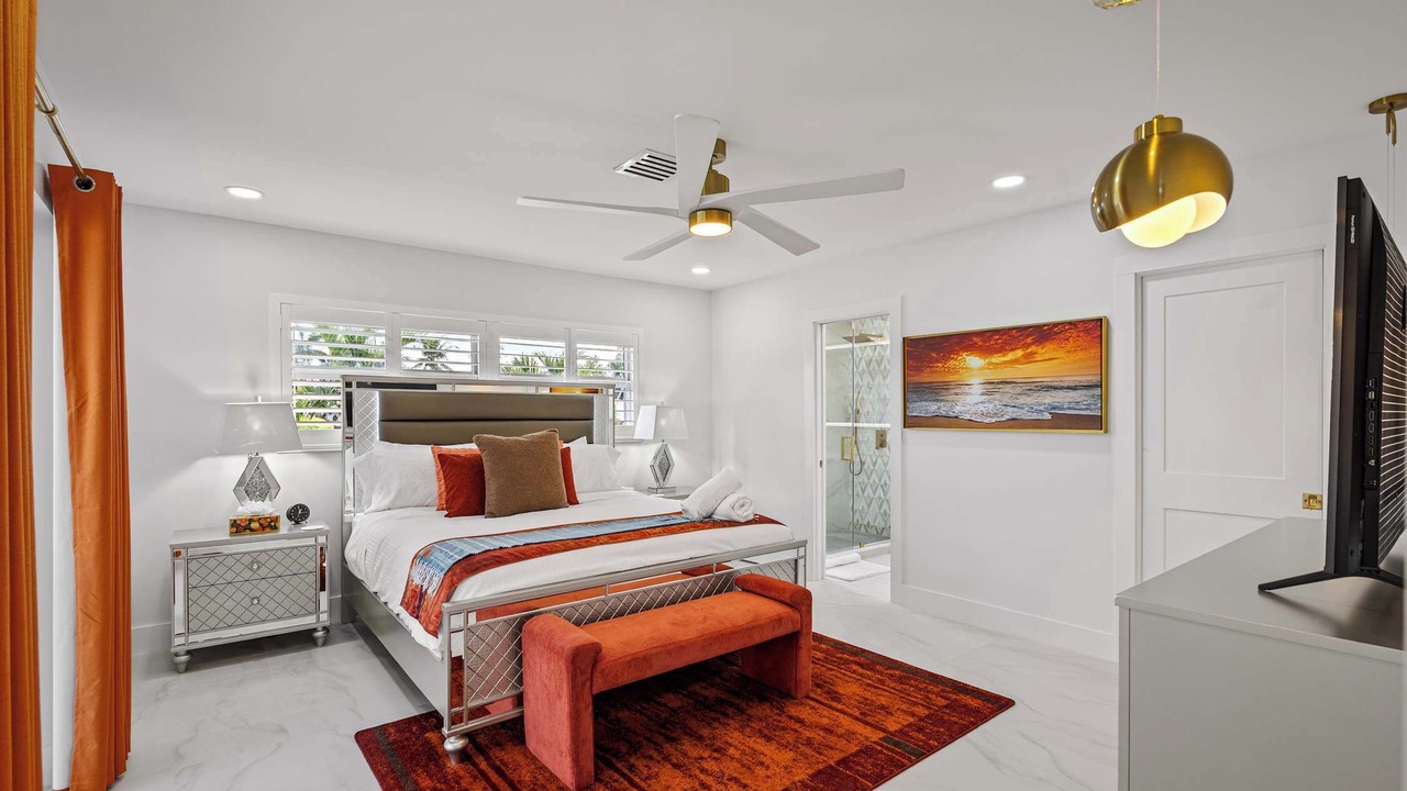 Photo of Bedroom in Harbor Village