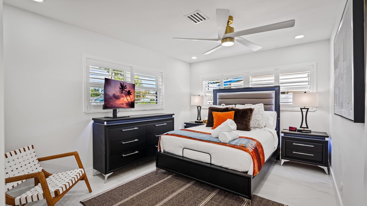 Photo of Bedroom in Harbor Village
