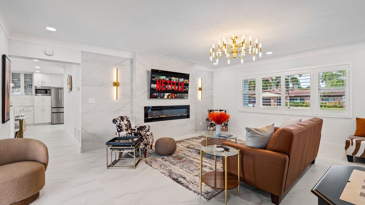 Photo of Livingroom in Harbor Village