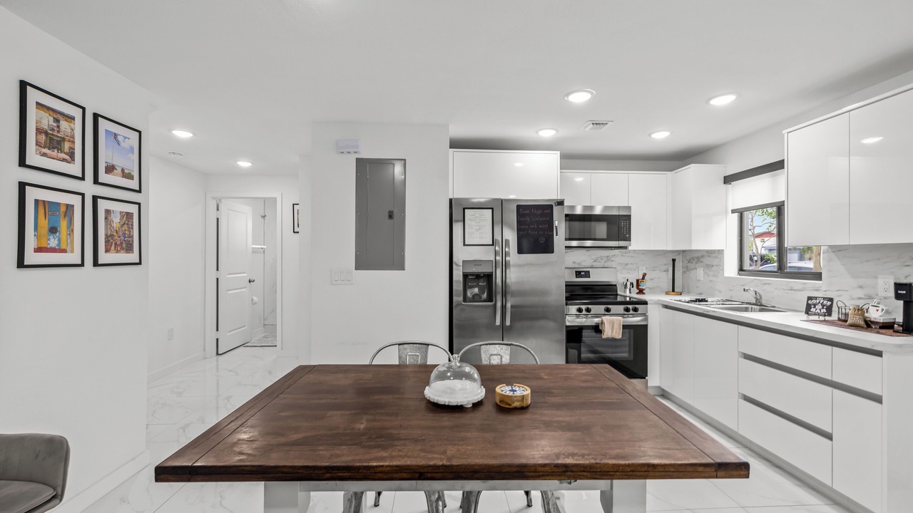 Photo of Kitchen in West Little River