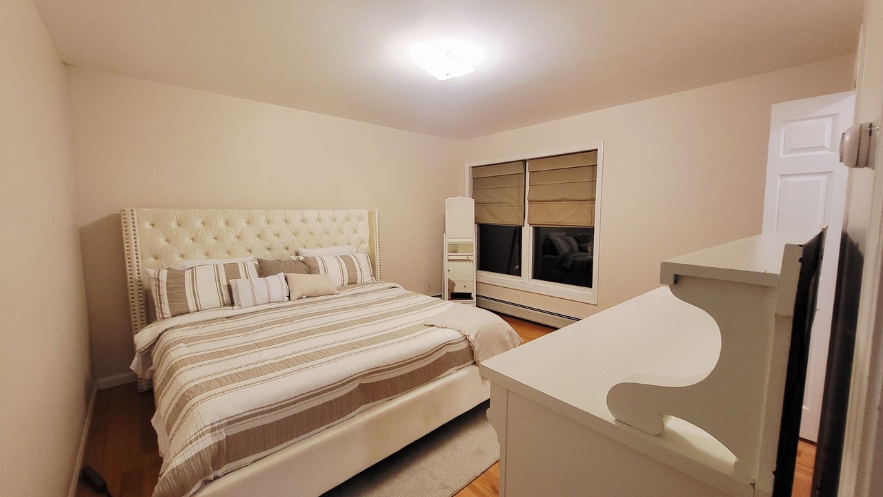 Photo of Bedroom in Nelsonville