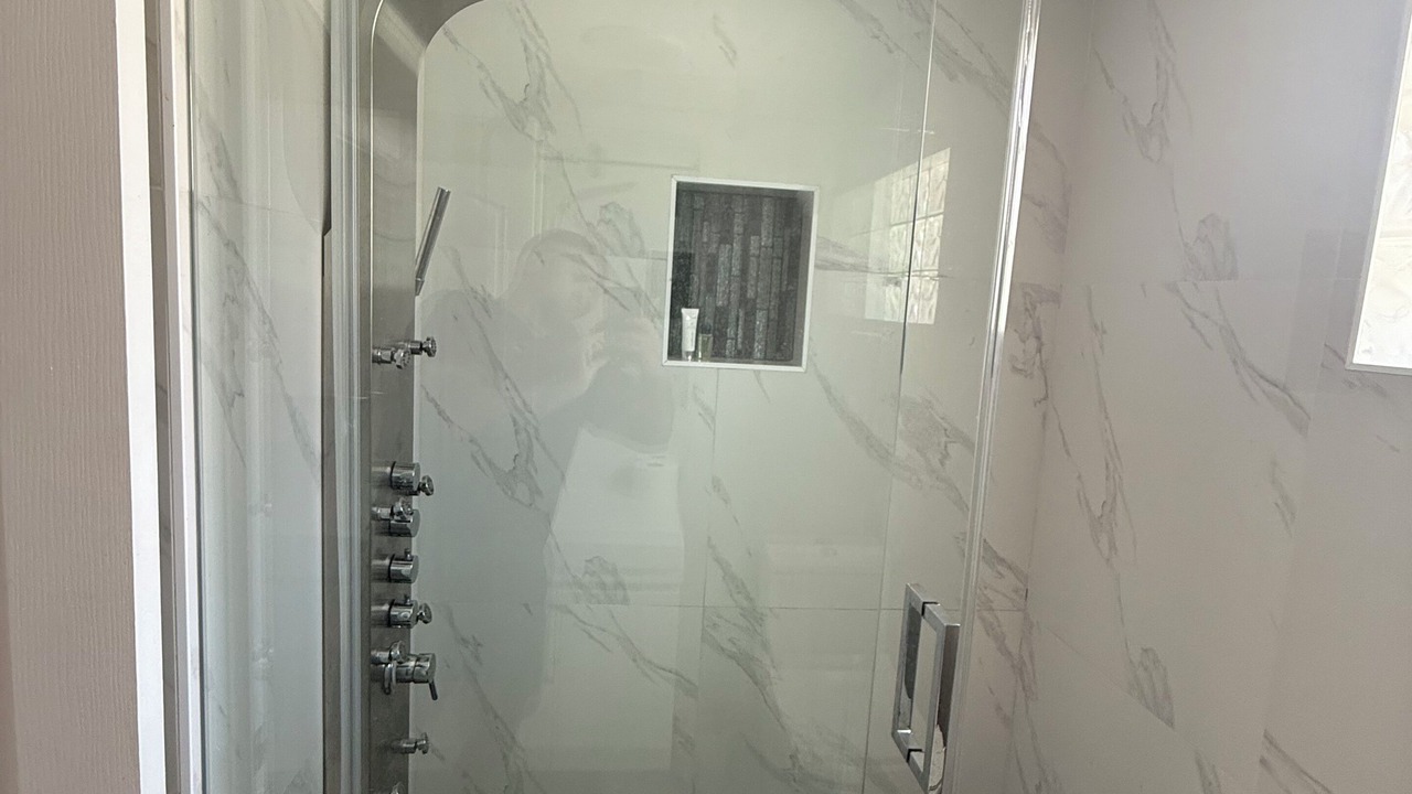Photo of Bathroom in Miami Gardens