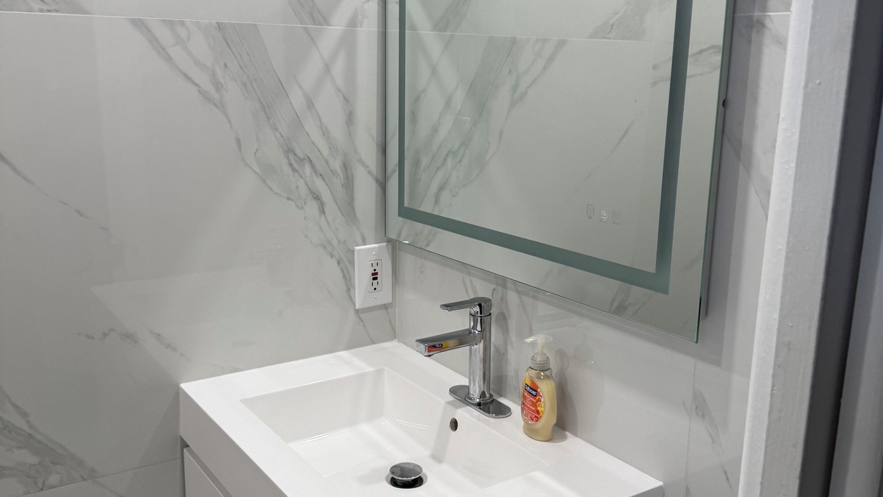 Photo of Bathroom in Miami Gardens