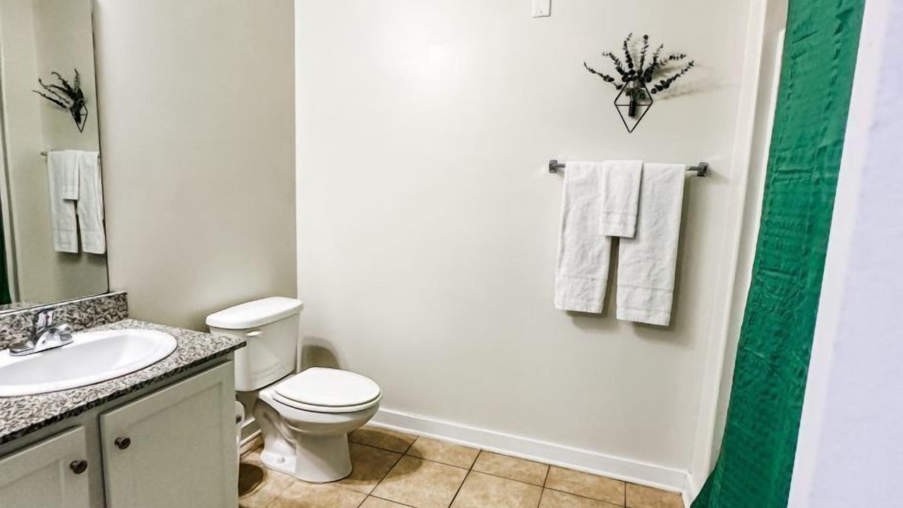 Photo of Bathroom in Newark