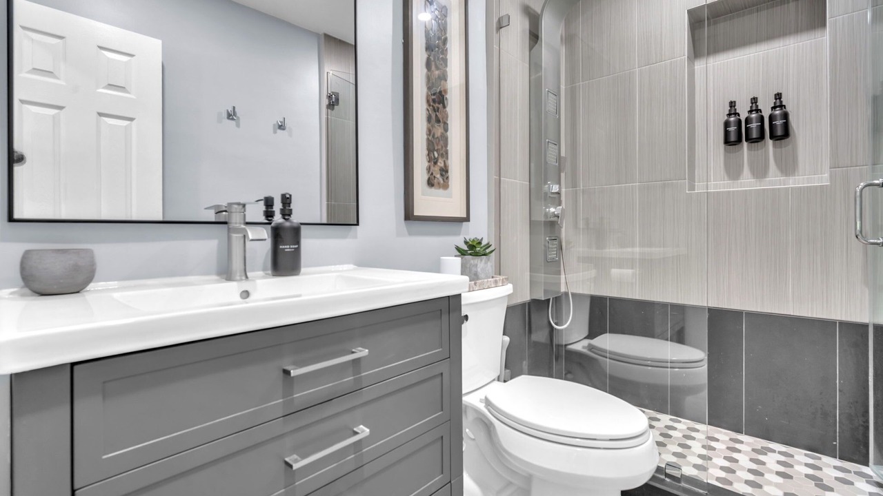Photo of Bathroom in Wilton Manors