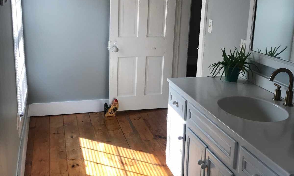 Photo of Bathroom in Smyrna