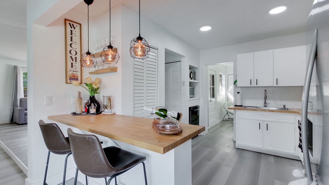 Photo of Kitchen in Lauderhill