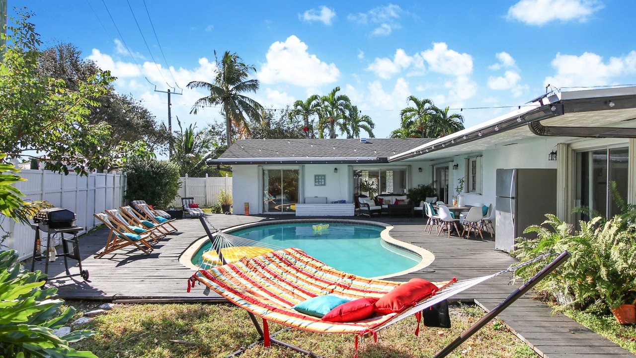 Photo of Outdoor in Lauderhill