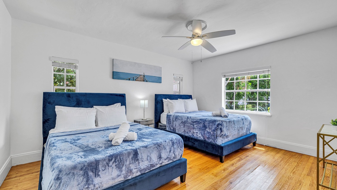Photo of Bedroom in South Lake