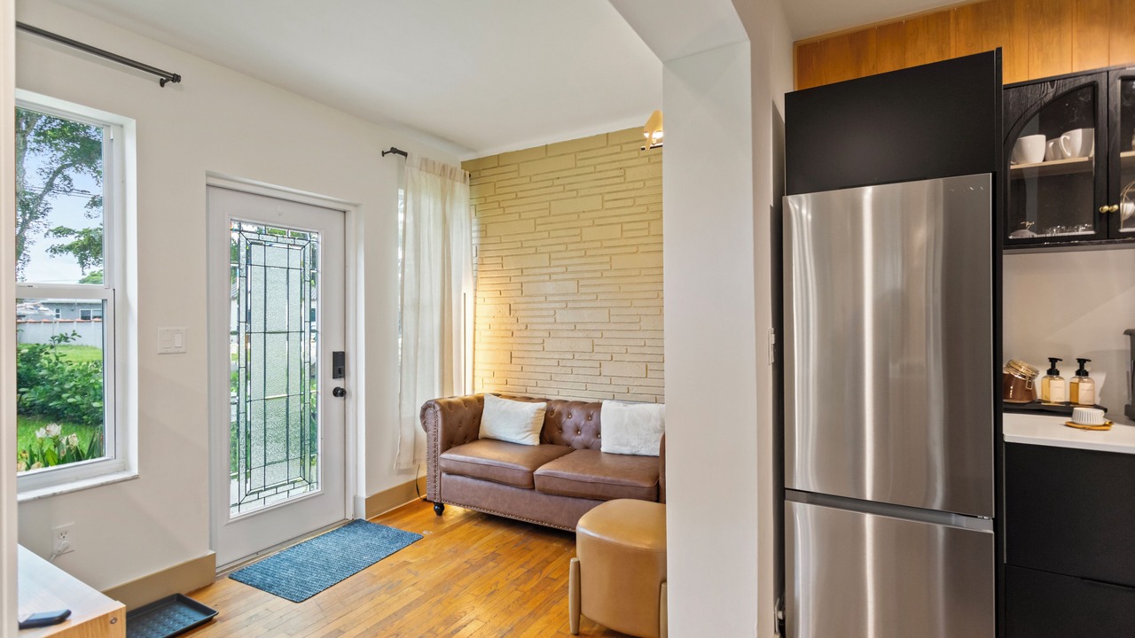 Photo of Livingroom in Miami Shores