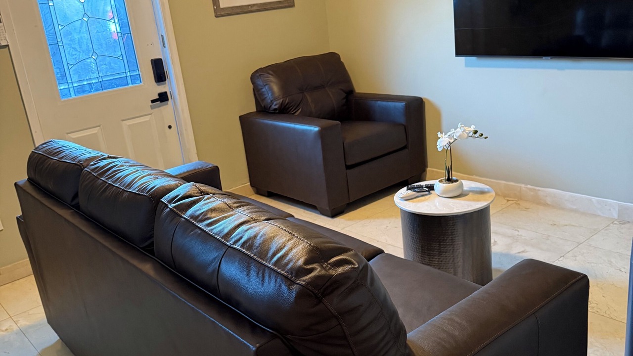 Photo of Livingroom in North Miami Beach