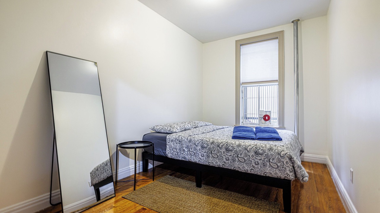 Photo of Bedroom in Bloomingdale