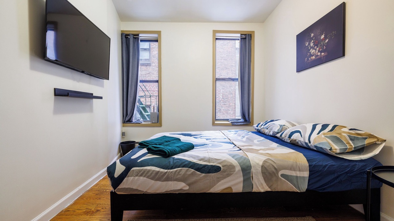 Photo of Bedroom in Manhattan Valley