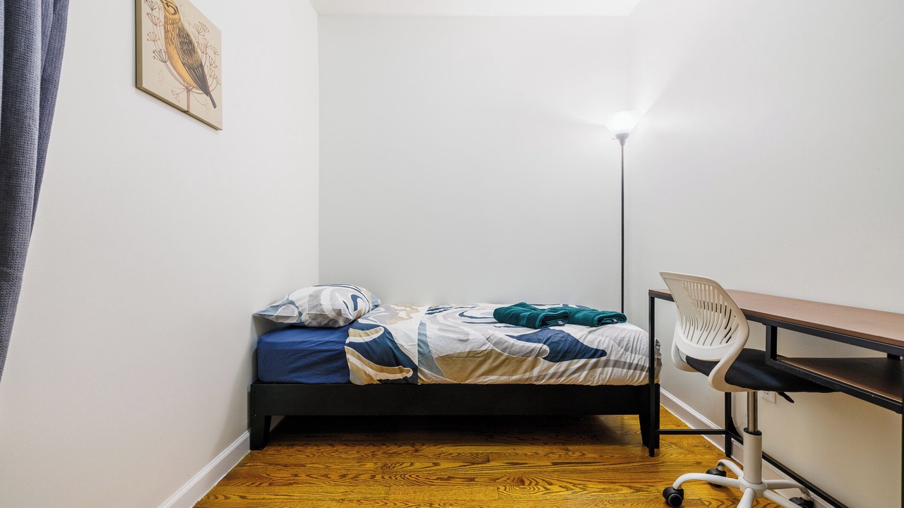Photo of Bedroom in Manhattan Valley