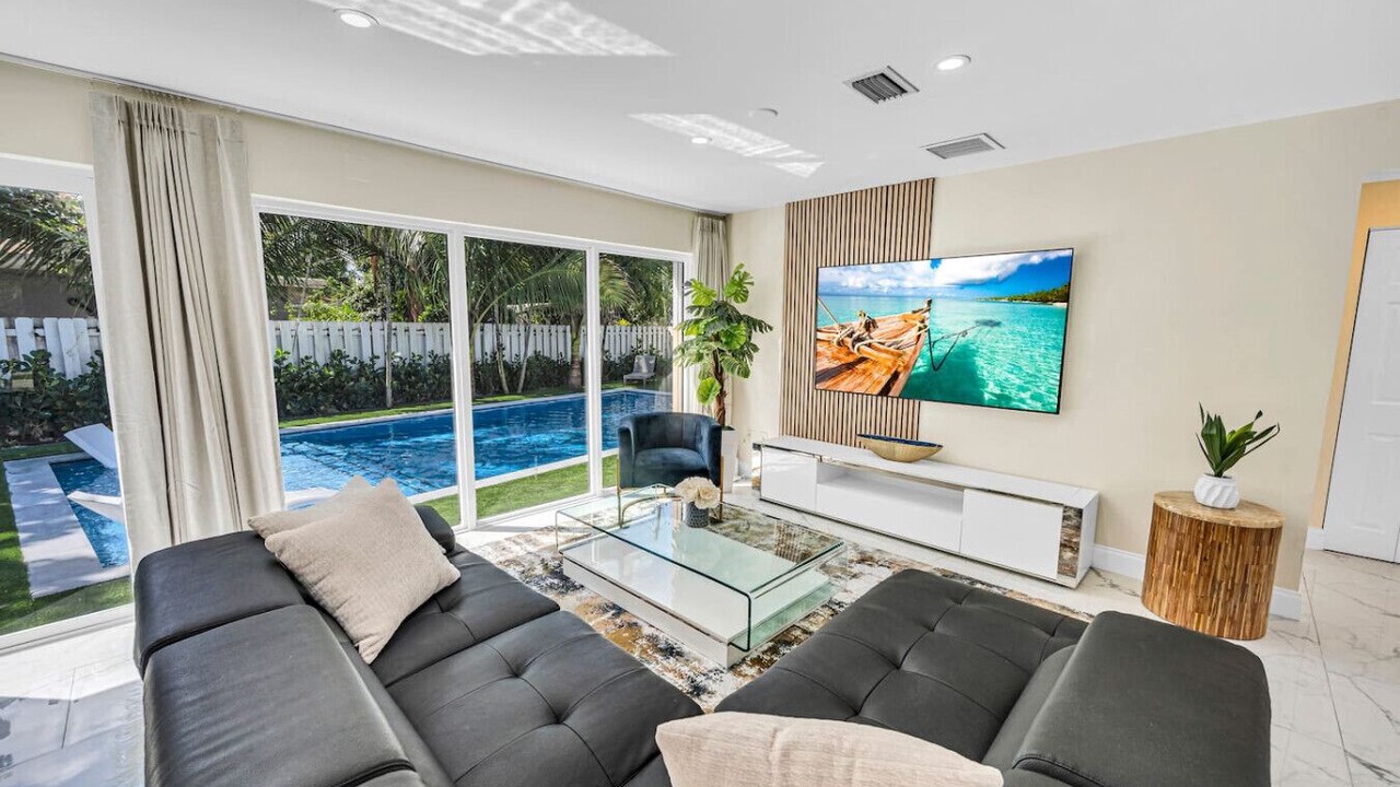 Photo of Livingroom in Highland Garden