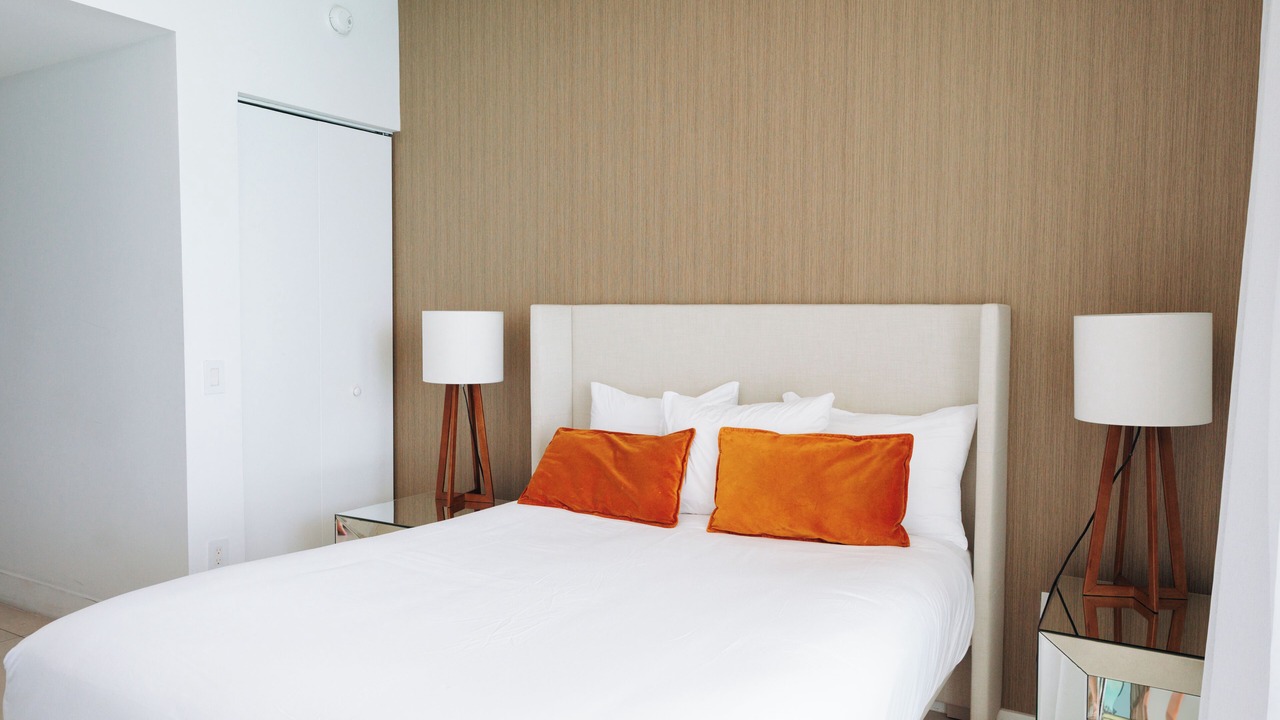 Photo of Bedroom in Hollywood South Central Beach