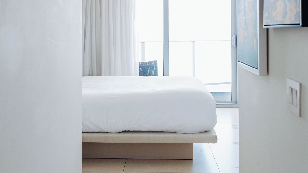Photo of Bedroom in Hollywood South Central Beach