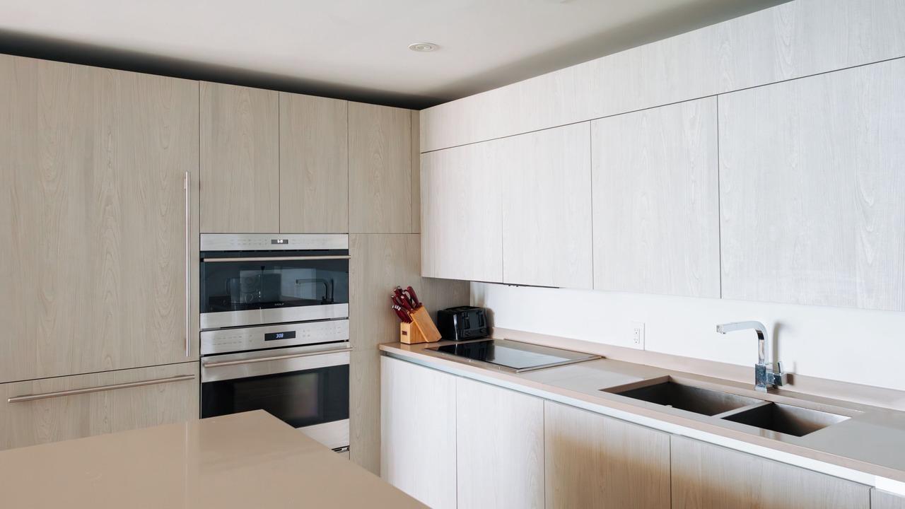 Photo of Kitchen in Hollywood South Central Beach