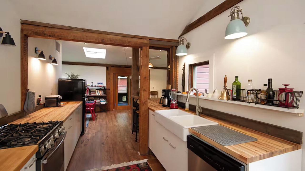 Photo of Kitchen in Lake Hill