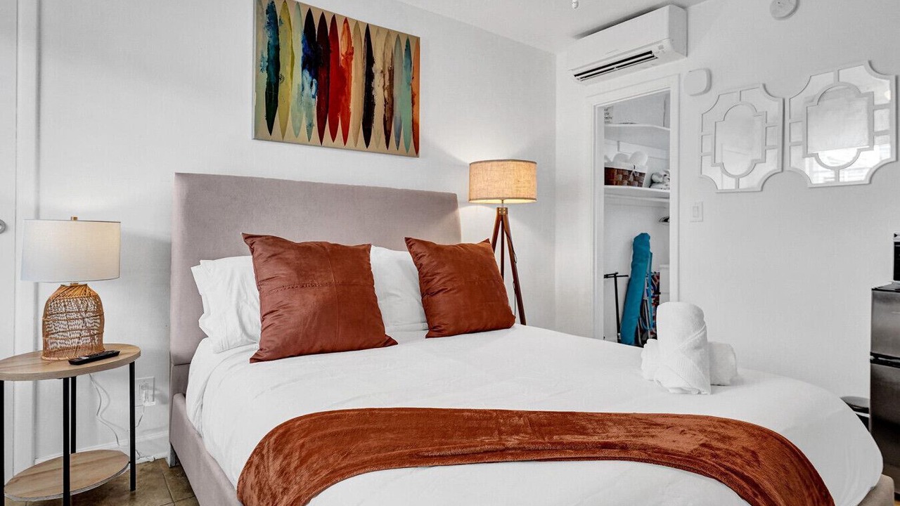 Photo of Bedroom in North Beach