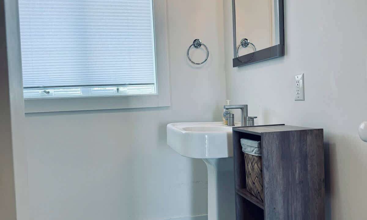 Photo of Bathroom in Point Lookout