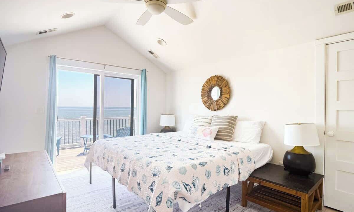 Photo of Bedroom in Point Lookout